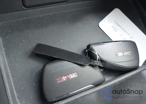 2021 GMC Yukon 4Wd Slt from USA, damaged, VIN 1GKS2BKDXMR221495